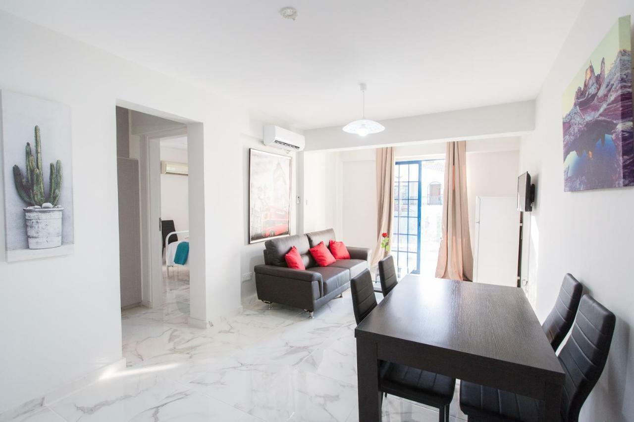 Must Stay - Evripidou Holiday Flats ラルナカ エクステリア 写真
