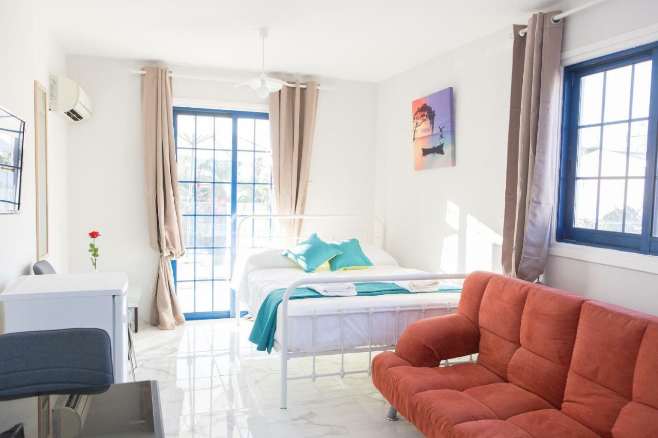 Must Stay - Evripidou Holiday Flats ラルナカ エクステリア 写真