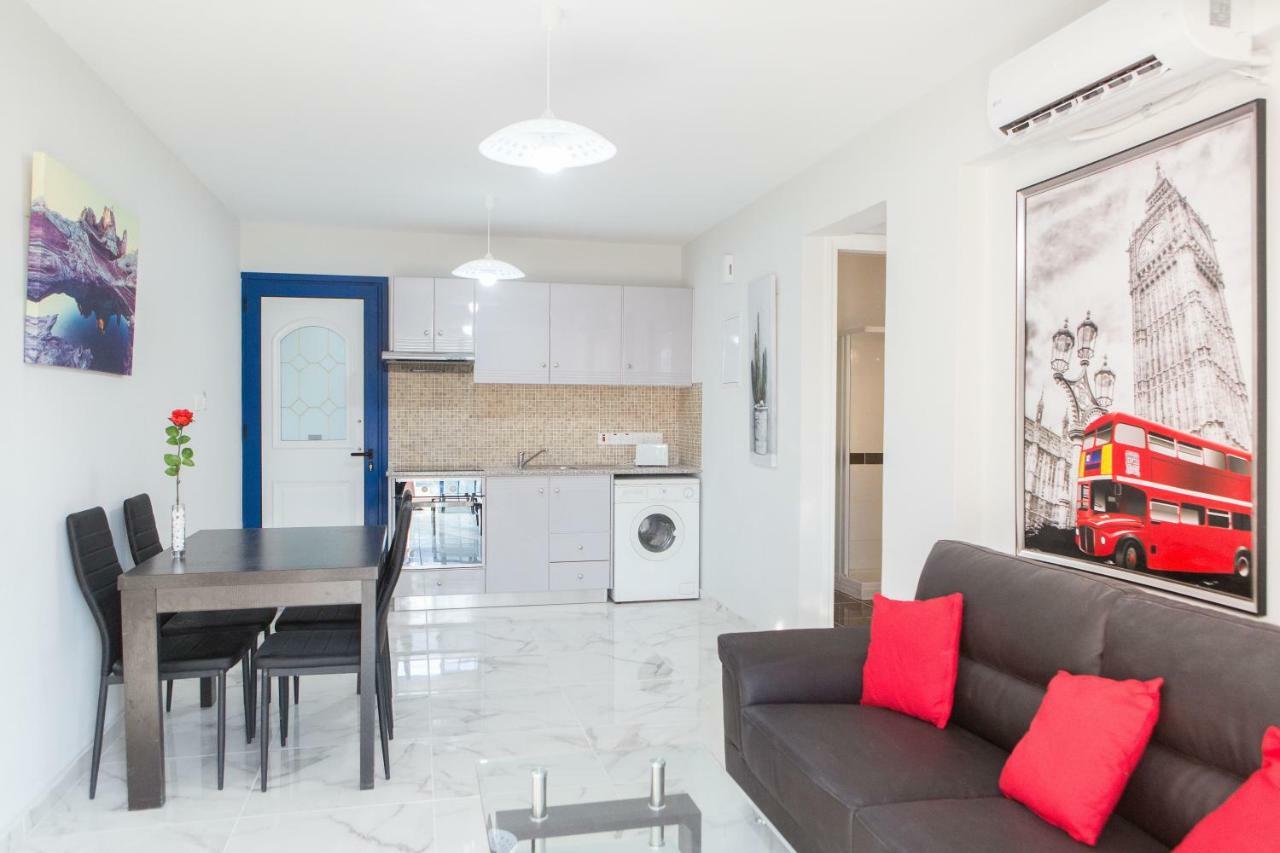 Must Stay - Evripidou Holiday Flats ラルナカ エクステリア 写真